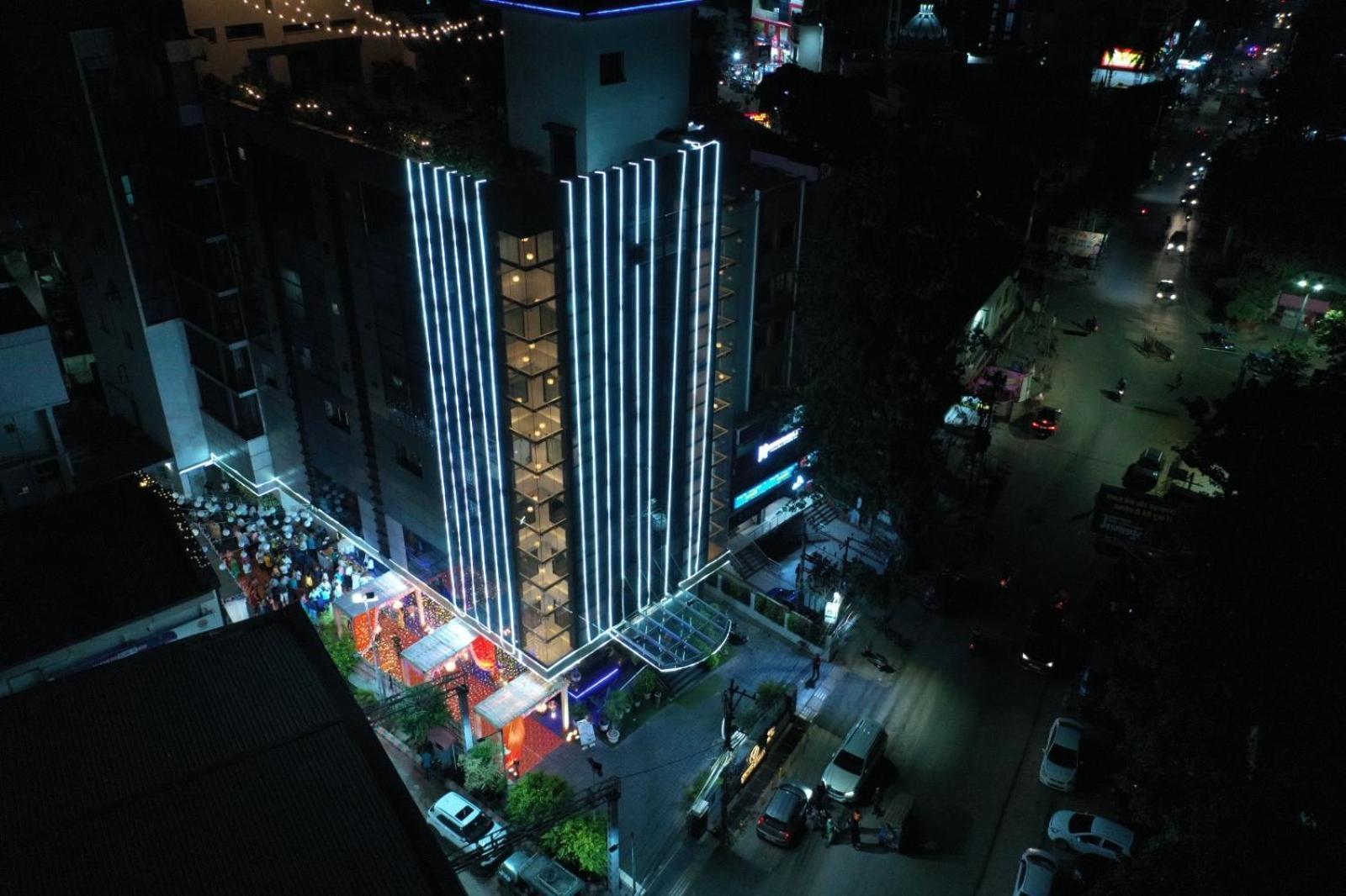 Hotel Vaibhav Bhāgalpur Dış mekan fotoğraf