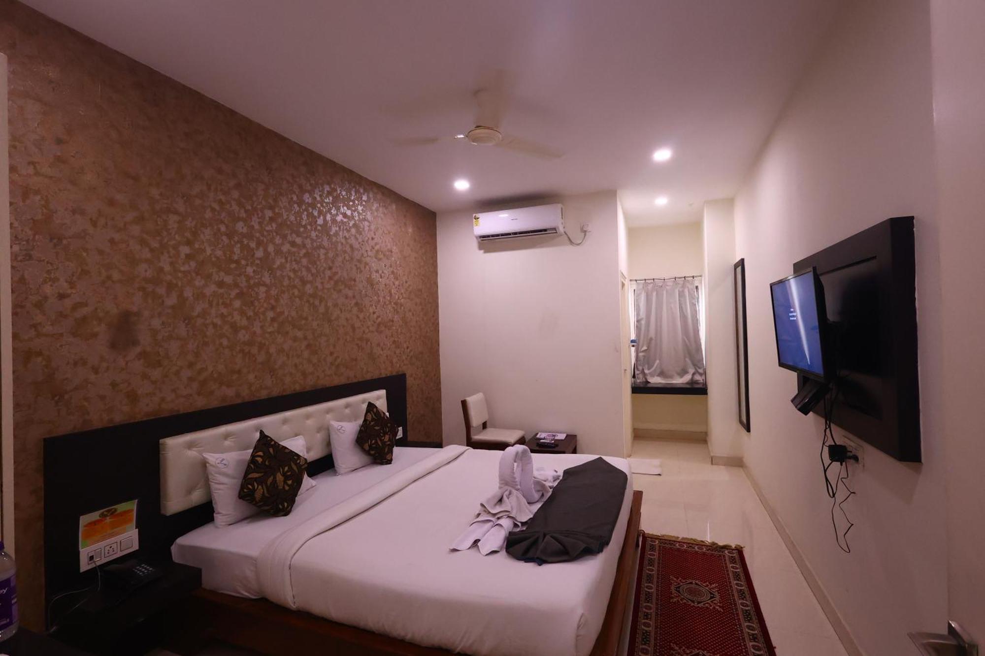 Hotel Vaibhav Bhāgalpur Dış mekan fotoğraf
